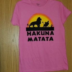 Womens lion king tee